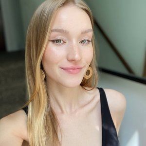 Meet your Posher, Gillian